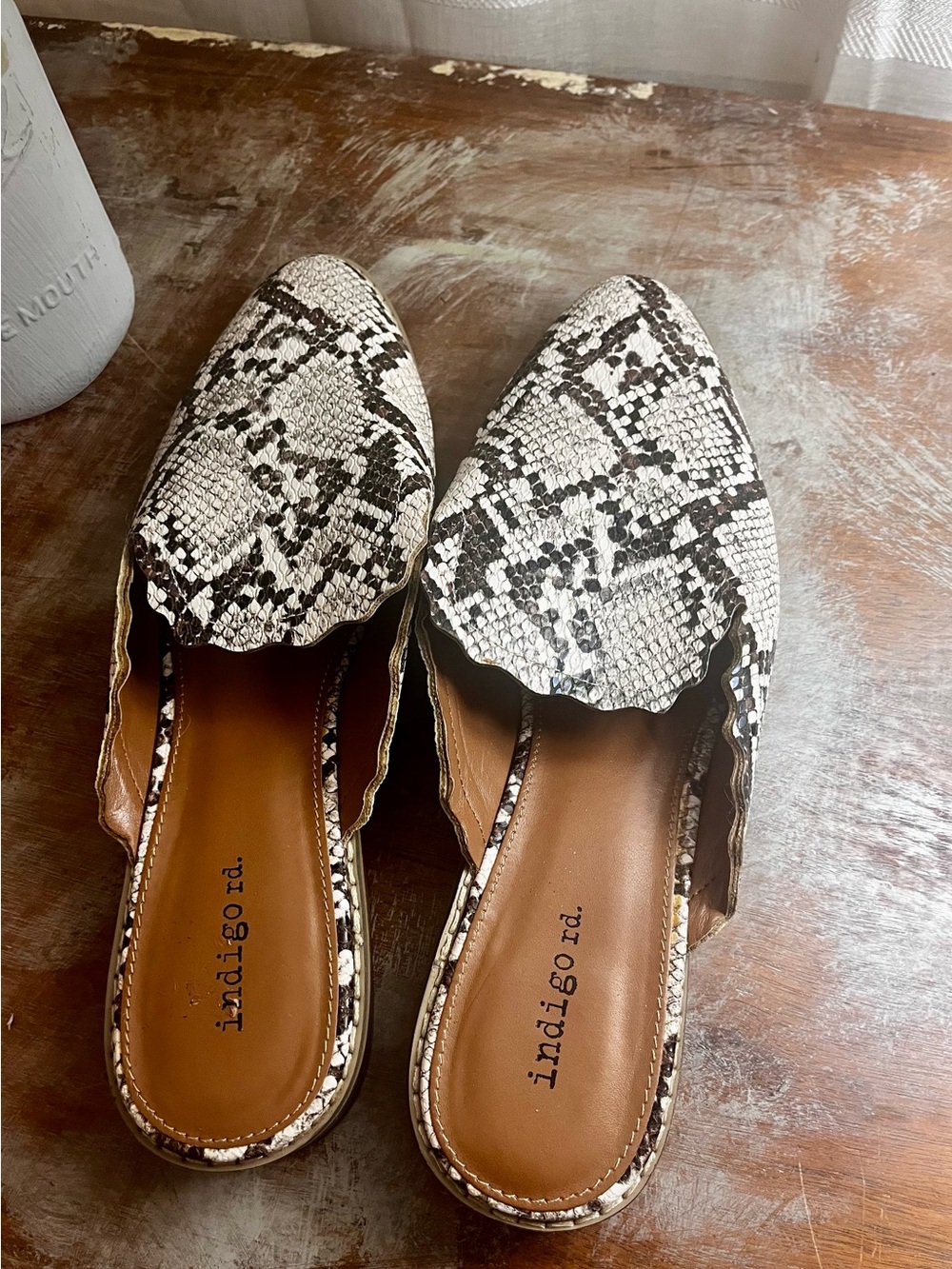 Indigo White and Black Snake-Print Scalloped Slip-On Mules